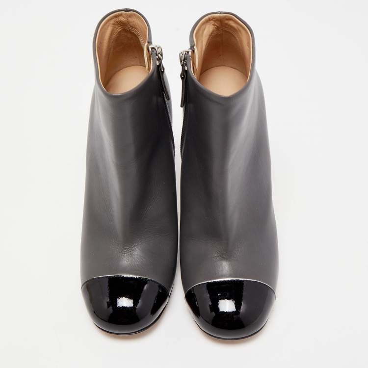 Pre Owned Chanel Grey/Black Leather and Patent Cap Toe CC Ankle Booties Size 36
