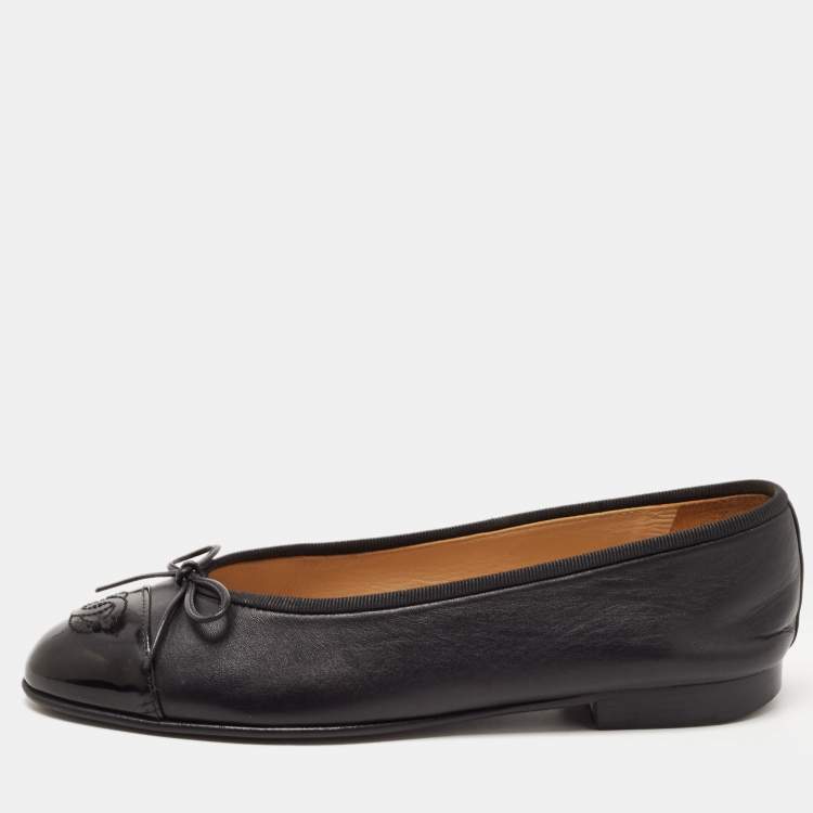 Chanel Black Leather and Patent Cap CC Ballet Flats Size 38 Chanel | The  Luxury Closet