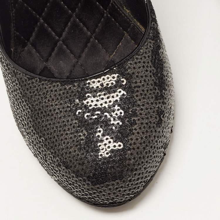 Pre Owned Chanel Black Sequins CC Pumps Size 37.5