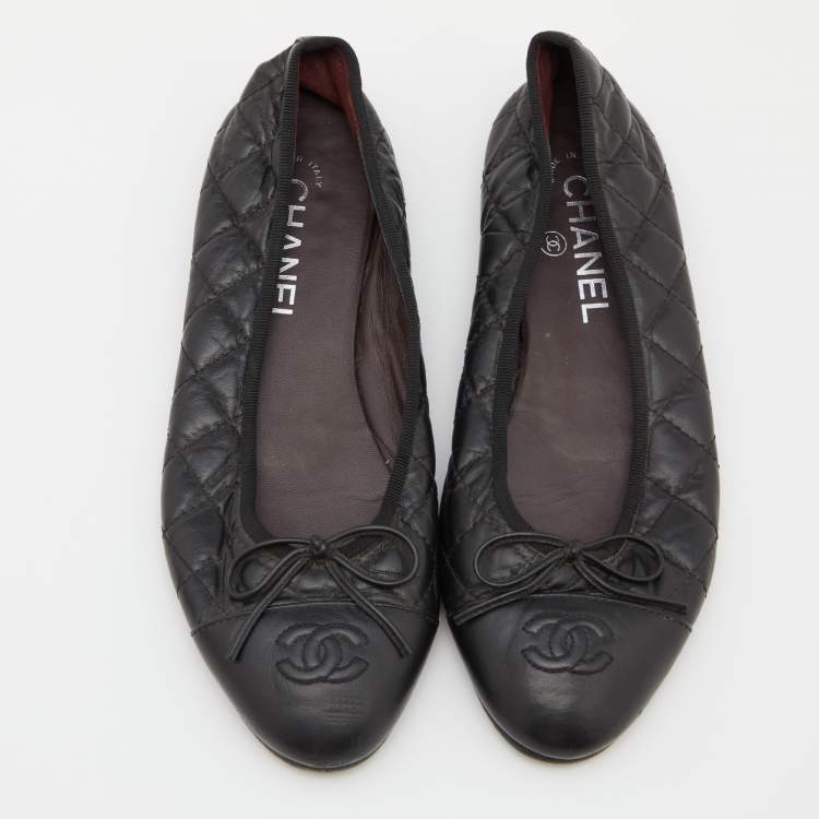 Pre Owned Chanel Black Quilted Leather CC Bow Ballet Flats Size 37.5
