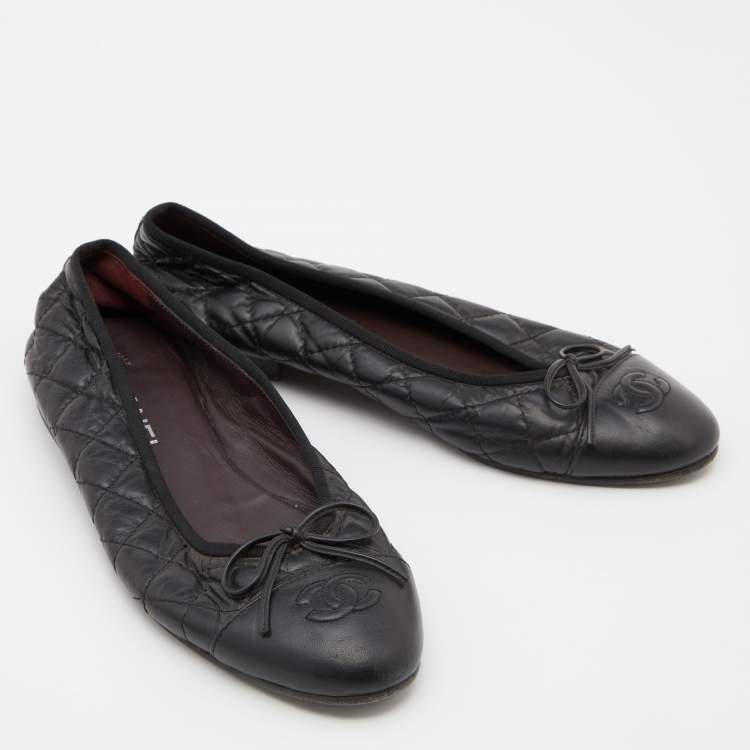 Pre Owned Chanel Black Quilted Leather CC Bow Ballet Flats Size 37.5