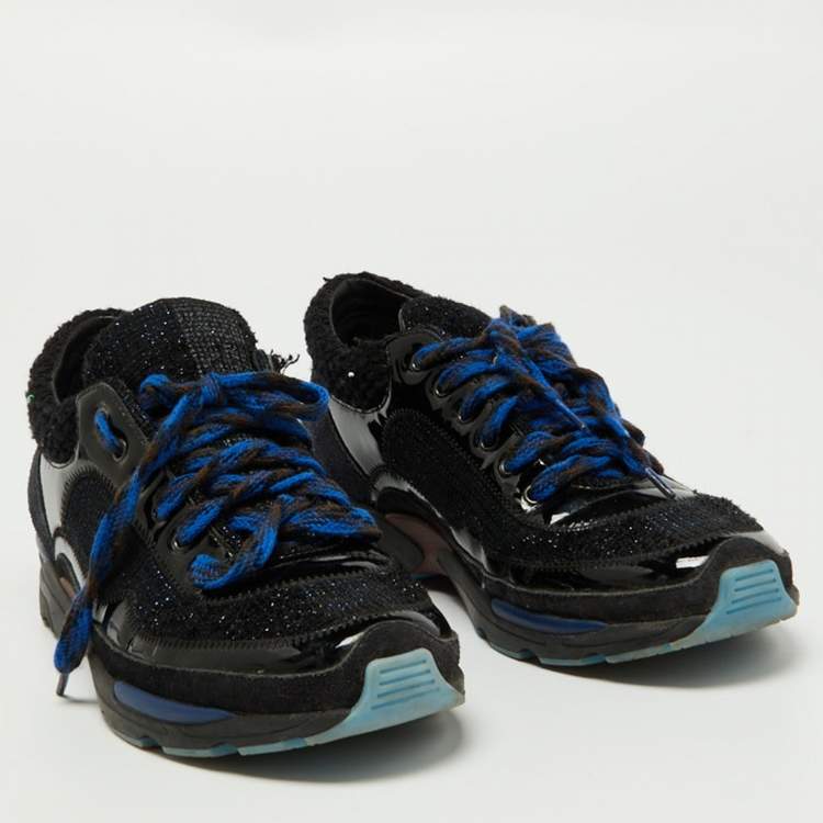 Pre Owned Chanel Black/Blue Tweed and Patent Leather CC Low Top Sneakers Size 39