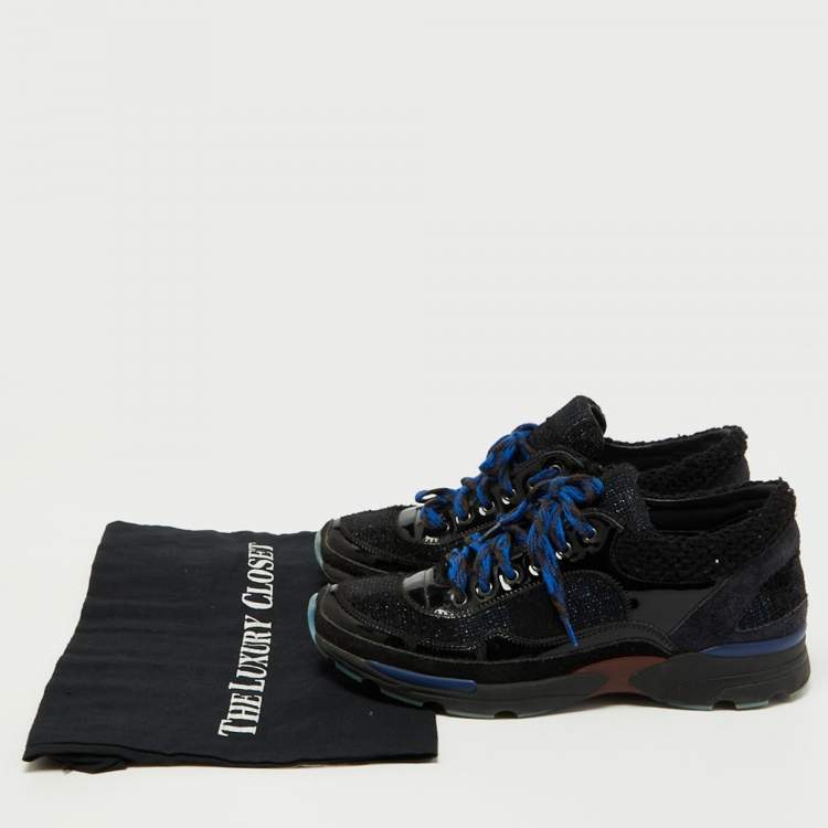 Pre Owned Chanel Black/Blue Tweed and Patent Leather CC Low Top Sneakers Size 39