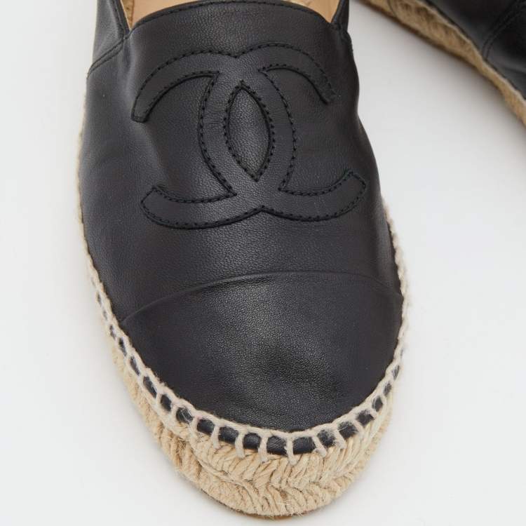 Pre Owned Chanel Black Leather CC Espadrille Flats Size 38