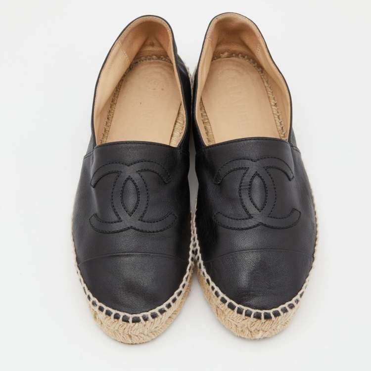 Pre Owned Chanel Black Leather CC Espadrille Flats Size 38