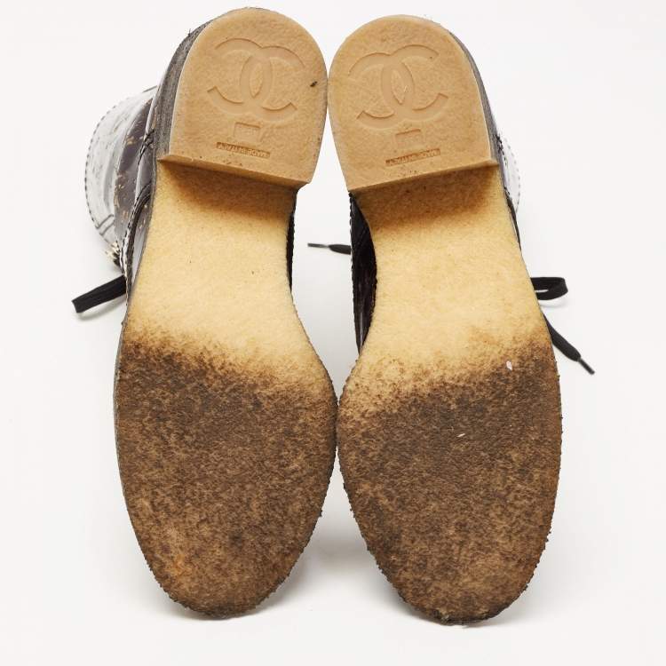 Pre Owned Chanel Black/Gold Textured Patent Leather Mid Calf Length Boots Size 39.5