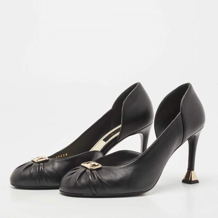 Pre Owned Chanel Black Leather CC D'orsay Pumps Size 38