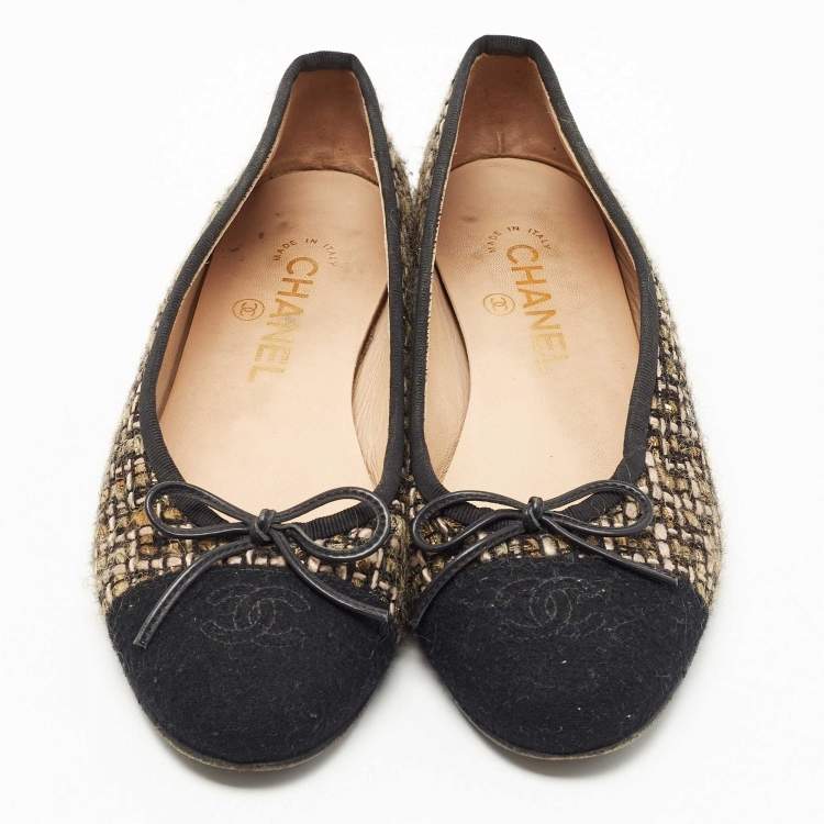 Pre Owned Chanel Two Tone Tweed CC Bow Ballet Flats Size 37.5
