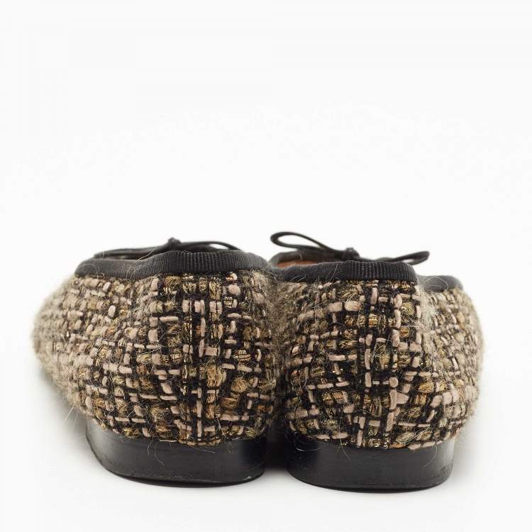 Pre Owned Chanel Two Tone Tweed CC Bow Ballet Flats Size 37.5