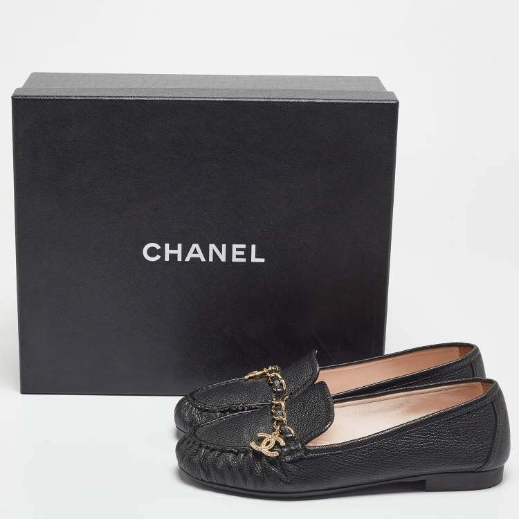 Pre Owned Chanel Black Leather Chain Detail Slip On Loafers Size 37