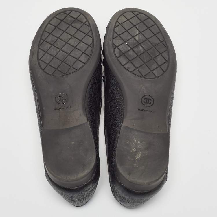Pre Owned Chanel Black Leather Chain Detail Slip On Loafers Size 37