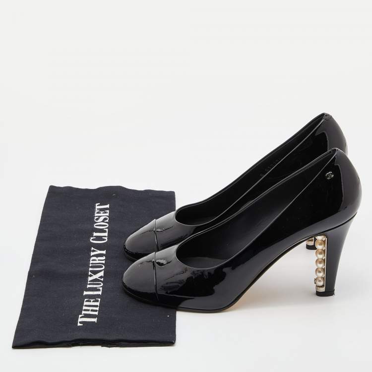 Pre Owned Chanel Black Patent Leather Faux Pearl Embellished Heel CC Cap Toe Pumps Size 39