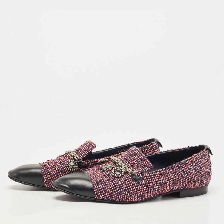 Pre Owned Chanel Tricolor Tweed and Leather Embellished CC Cap-Toe Smoking Slipper Size 40