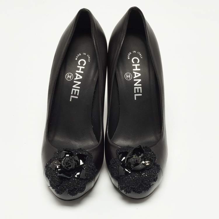 Pre Owned Chanel Black Leather CC Camellia Cap Toe Pumps Size 37