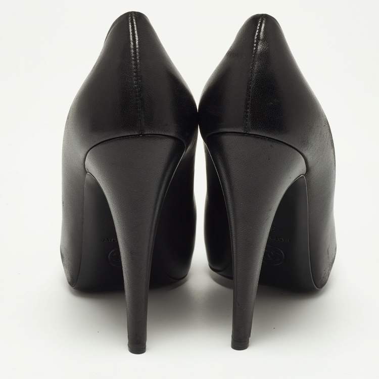 Pre Owned Chanel Black Leather CC Camellia Cap Toe Pumps Size 37