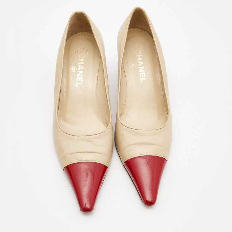 Pre Owned Chanel Beige/Red Patent and Leather Pointed Toe Pumps Size  38.5