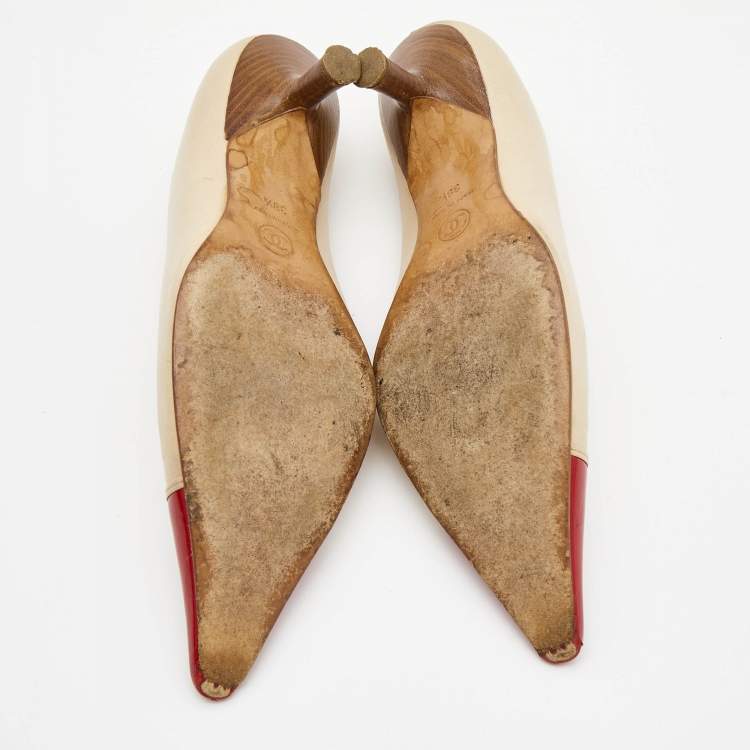 Pre Owned Chanel Beige/Red Patent and Leather Pointed Toe Pumps Size  38.5