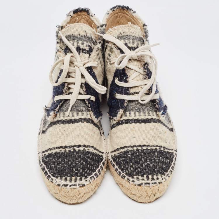Pre Owned Chanel Black/white Knit Fabric Striped Lace-Up Espadrille Sneakers Size 39