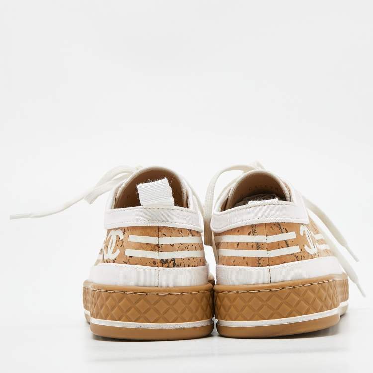 Pre Owned Chanel White/Beige Cork and Fabric Low Top Sneakers Size 37.5