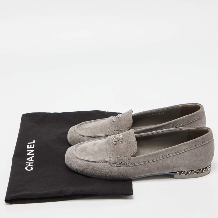 Pre Owned Chanel Grey Suede CC Chain Loafers Size 40