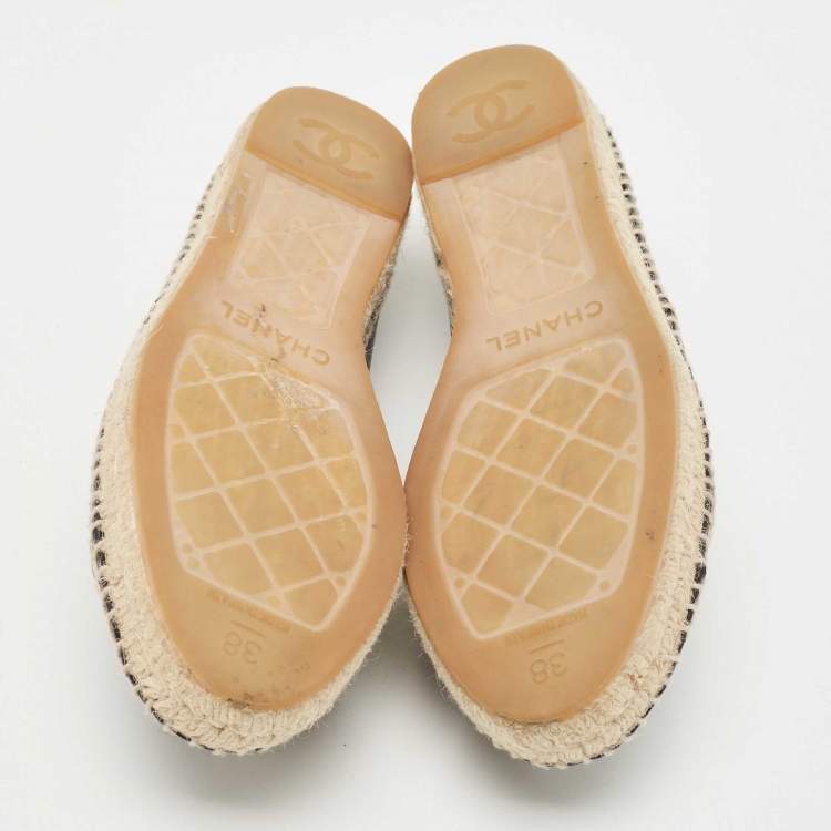 Pre Owned Chanel Black Leather CC Cap Toe Espadrilles Flats Size 38