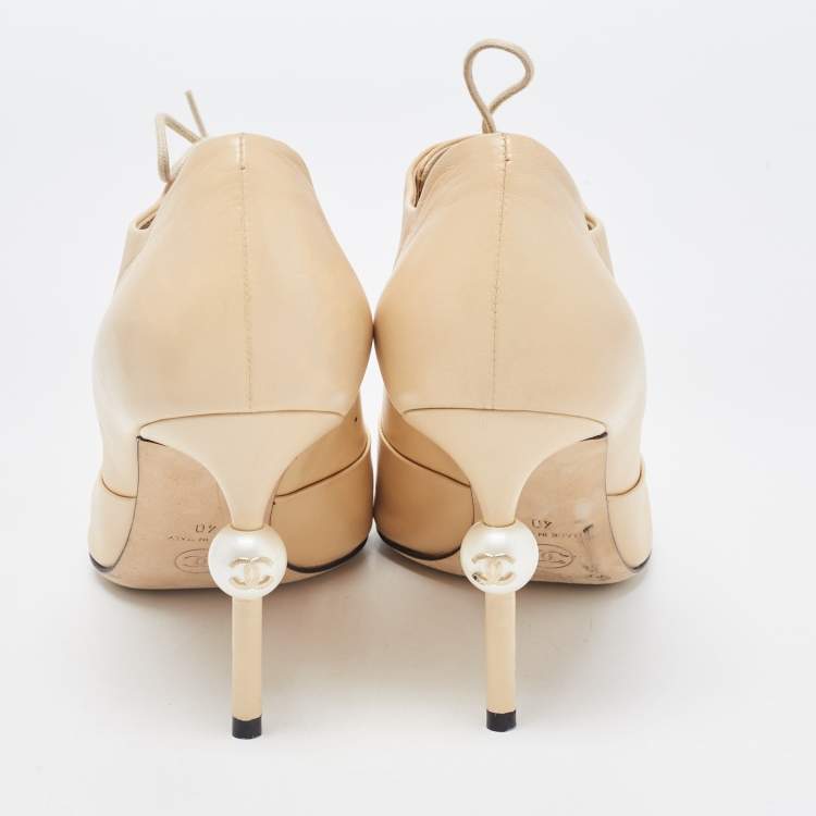 Pre Owned Chanel Beige/Black Leather and Canvas CC Faux Pearl Lace Up Booties Size 40