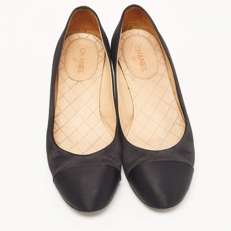 Pre Owned Chanel Black Satin Block Heel Pumps Size 37.5