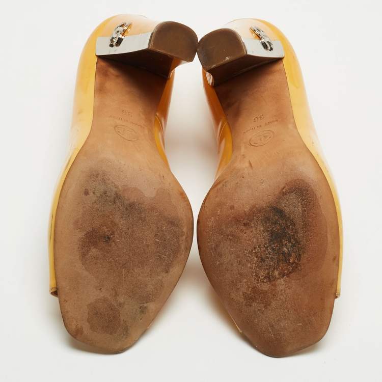 Pre Owned Chanel Yellow Patent Leather Peep Toe Block Heel Pumps Size 36