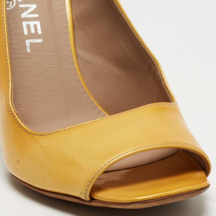 Pre Owned Chanel Yellow Patent Leather Peep Toe Block Heel Pumps Size 36