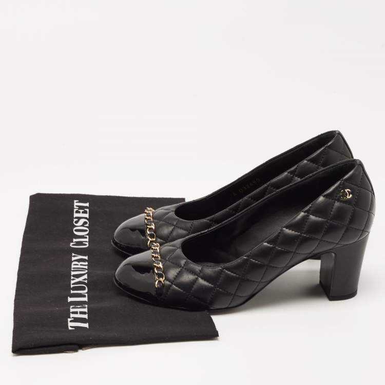Pre Owned Chanel Black Quilted Leather CC Chain Cap Toe Pumps Size 38
