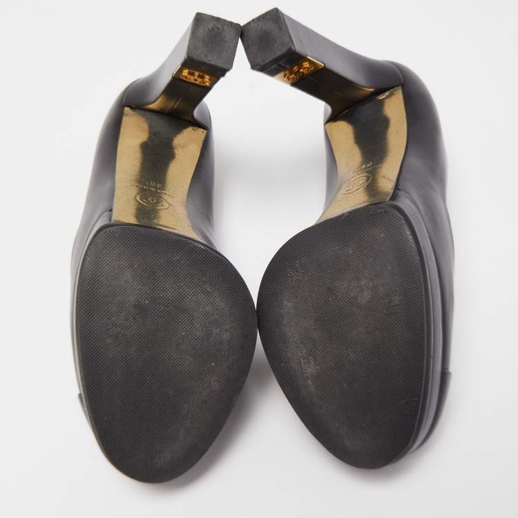 Pre Owned Chanel Black Leather CC Platform Pumps Size 36.5