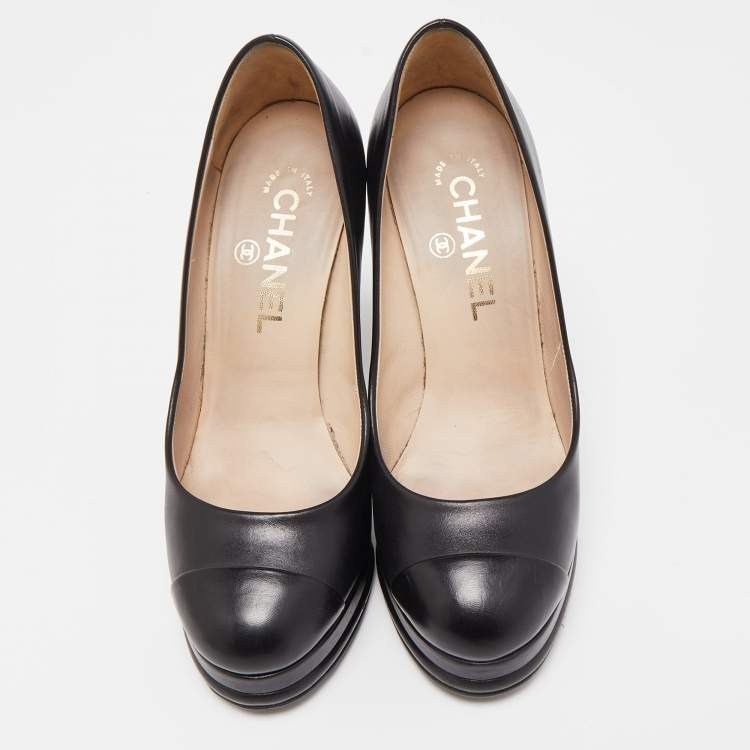 Pre Owned Chanel Black Leather CC Platform Pumps Size 36.5