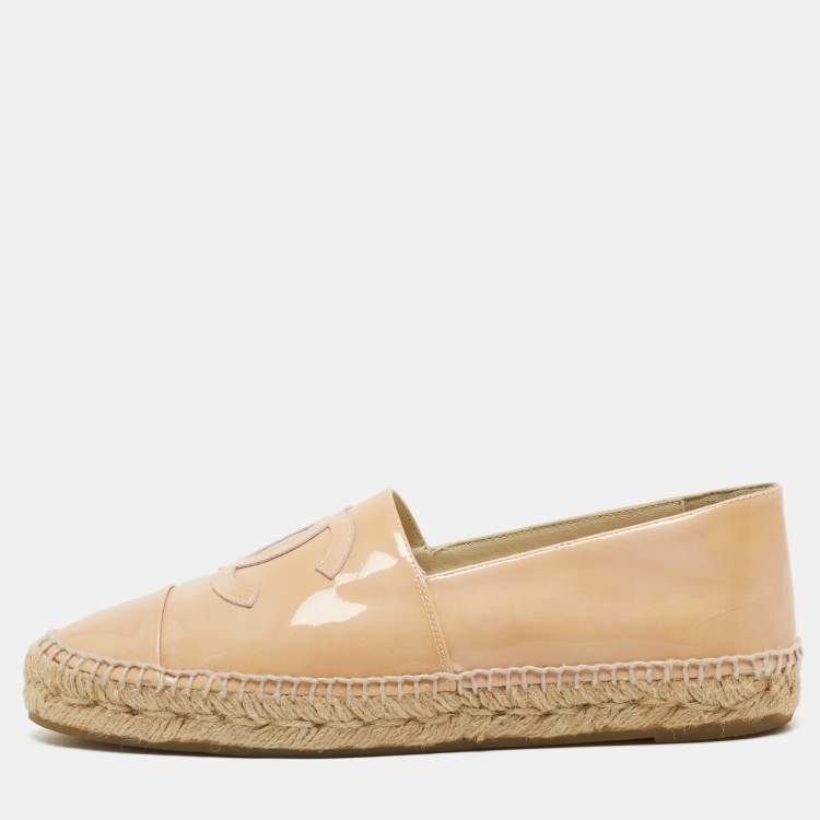Pre Owned Chanel Beige Patent Cap Top CC Espadrille Flats Size 41