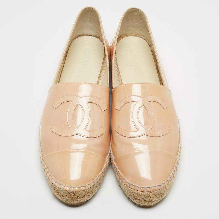Pre Owned Chanel Beige Patent Cap Top CC Espadrille Flats Size 41
