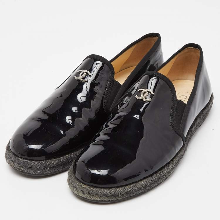 Pre Owned Chanel Black Patent Leather Flattie CC Logo Espadrille Loafers Size 38