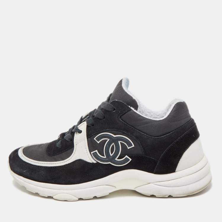 Chanel Black/White Suede and Canvas CC Low Top Sneakers Size 38 Chanel