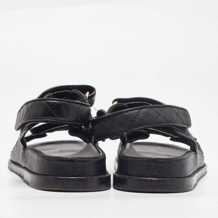Pre Owned Chanel Black Quilted Leather CC Dad Sandals Size 39.5