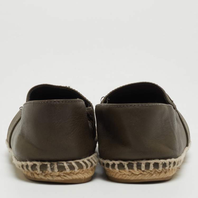 Pre Owned Chanel Green/Black Leather CC Espadrille Flats Size 35