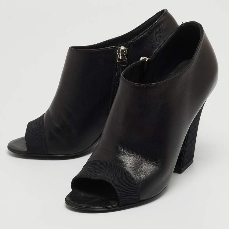 Pre Owned Chanel Black Leather Faux Pearl Open Toe Ankle Booties Size 35.5