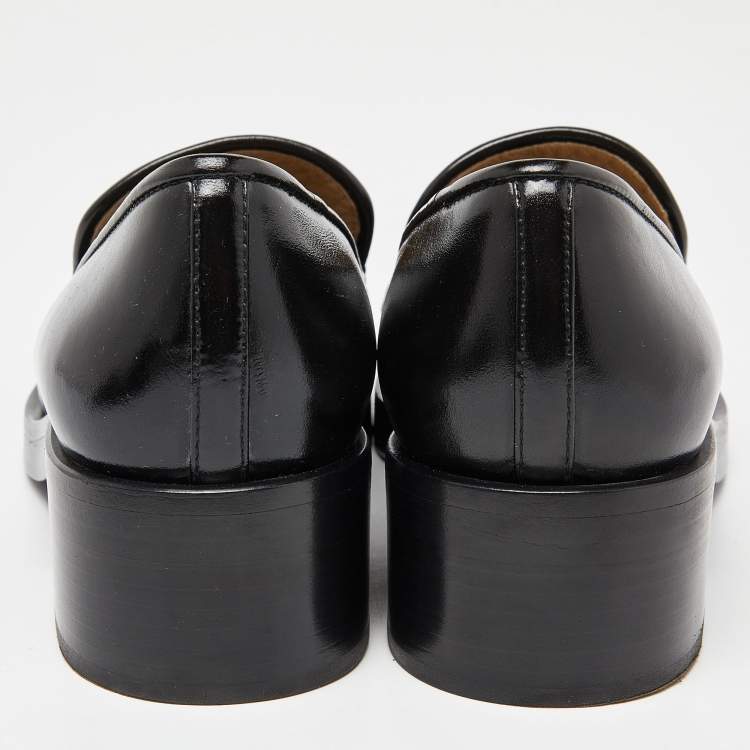 Pre Owned Chanel Black Leather CC Loafers Size 38
