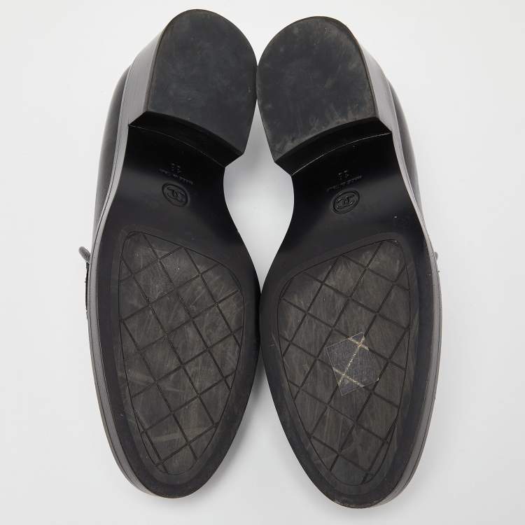 Pre Owned Chanel Black Leather CC Loafers Size 38