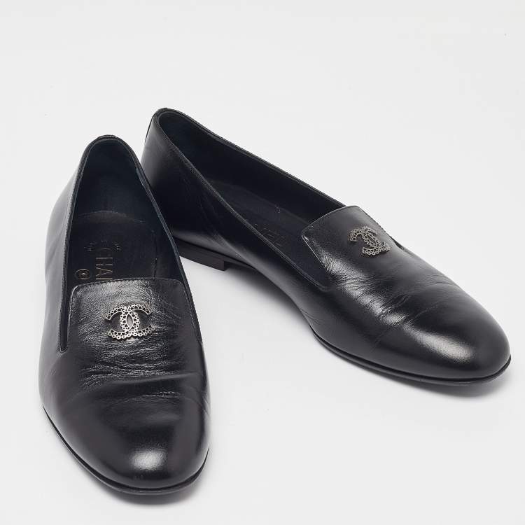 Pre Owned Chanel Black Leather CC Loafers Size 38.5