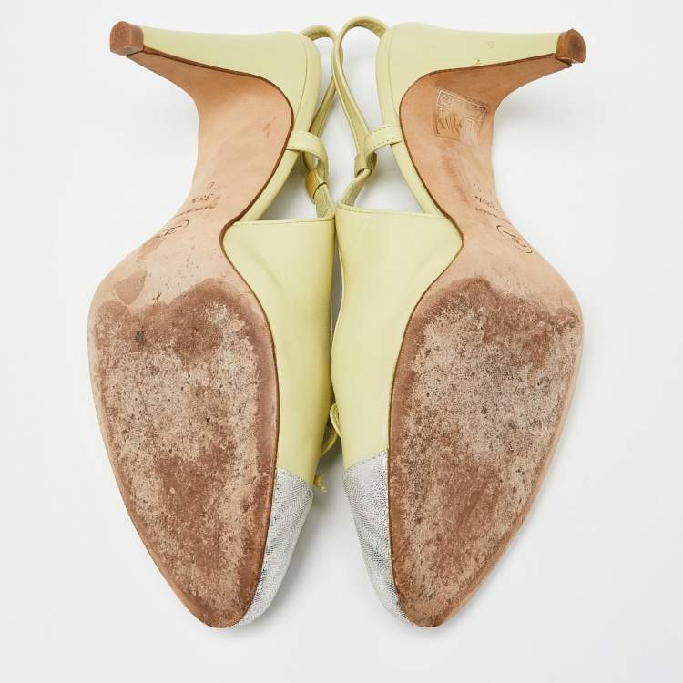 Pre Owned Chanel Yellow/Silver Leather and Laminated Suede CC Cap Toe Bow Slingback Pumps Size 38.5
