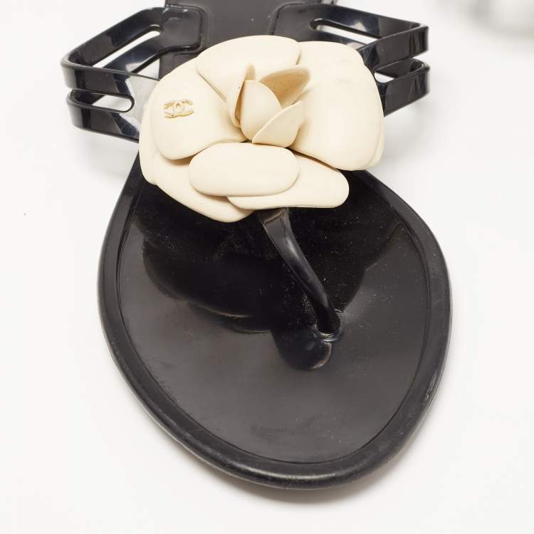 Pre Owned Chanel Black Jelly Camellia Thong Flats Size 40