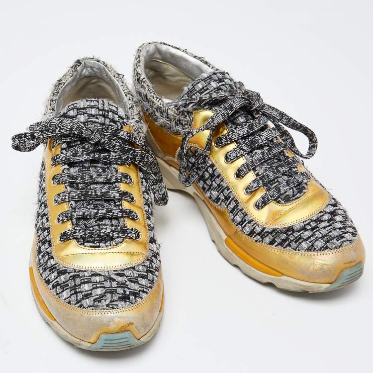 Pre Owned Chanel Tricolor Tweed and Leather CC Low Top Sneakers Size 38