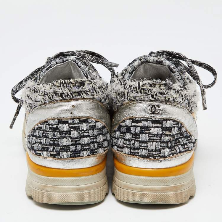 Pre Owned Chanel Tricolor Tweed and Leather CC Low Top Sneakers Size 38