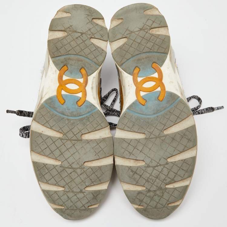 Pre Owned Chanel Tricolor Tweed and Leather CC Low Top Sneakers Size 38