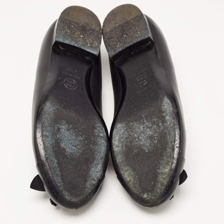 مملوكة مسبقًا Chanel Black Leather Camelia Ballet Flats Size 37.5