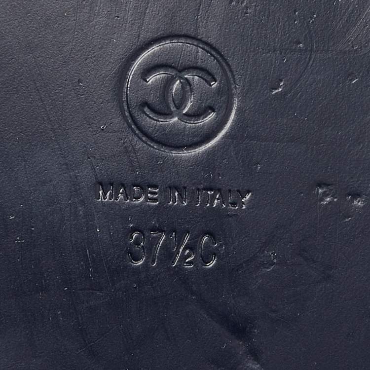 Pre Owned Chanel Navy Blue Quilted Velvet CC Velcro Dad Flats Size 37.5