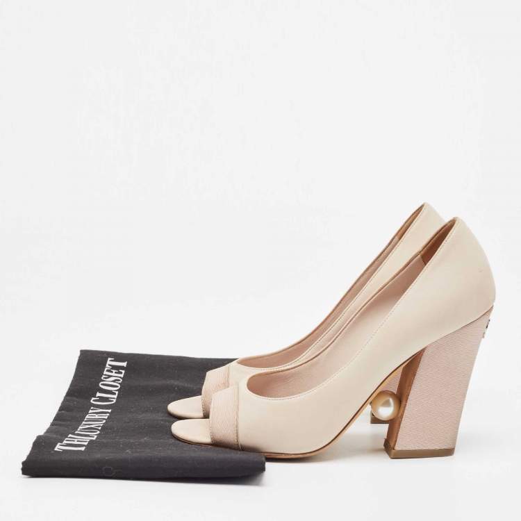 Pre Owned Chanel Two Tone Leather and Fabric CC Faux Pearl Open Toe Pumps Size 37.5